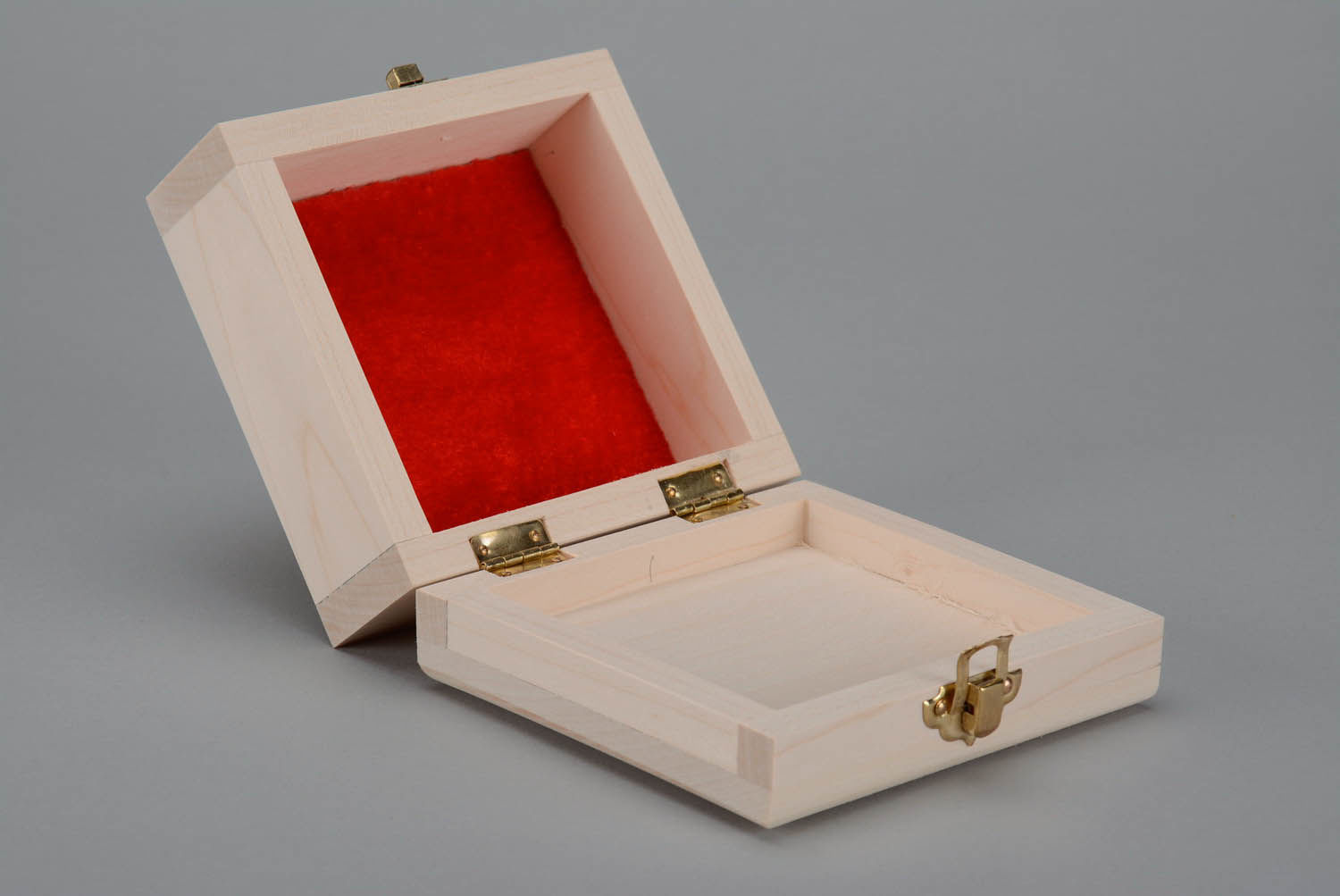 Boîte en bois brut à bijoux à sculpter photo 4