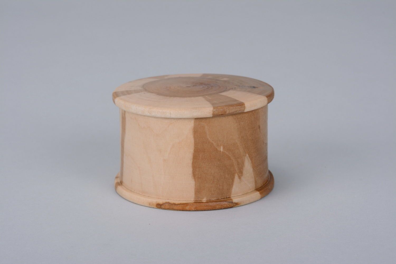 Vasija de madera para sal y especias foto 2