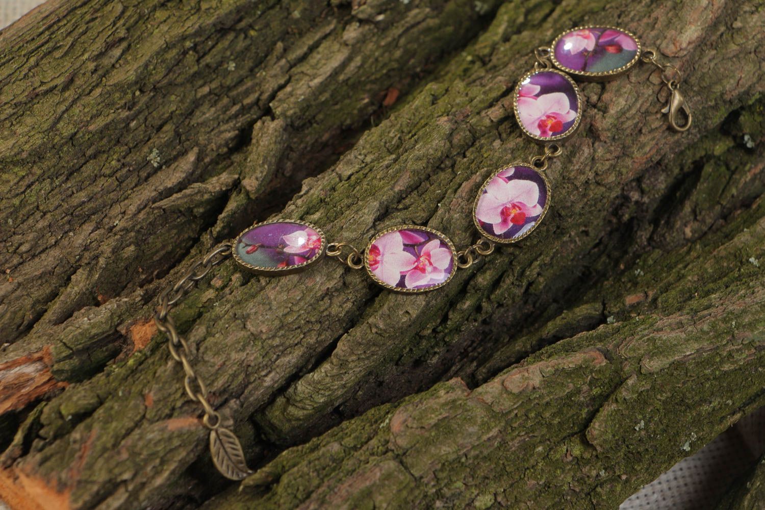 Violet handmade glass glaze bracelet with flat beads for women photo 1