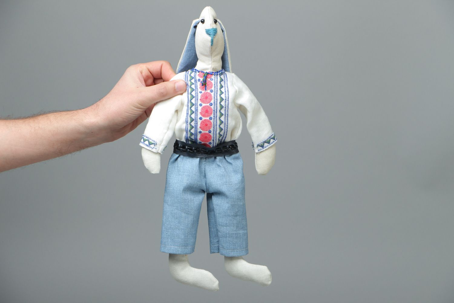 Muñeco de trapo con traje nacional foto 4