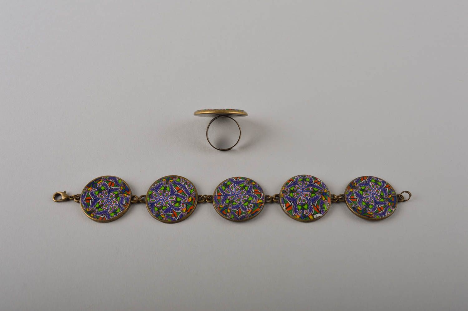 Bijoux pâte polymère Bracelet fait main Bague femme avec motifs multicolores photo 5