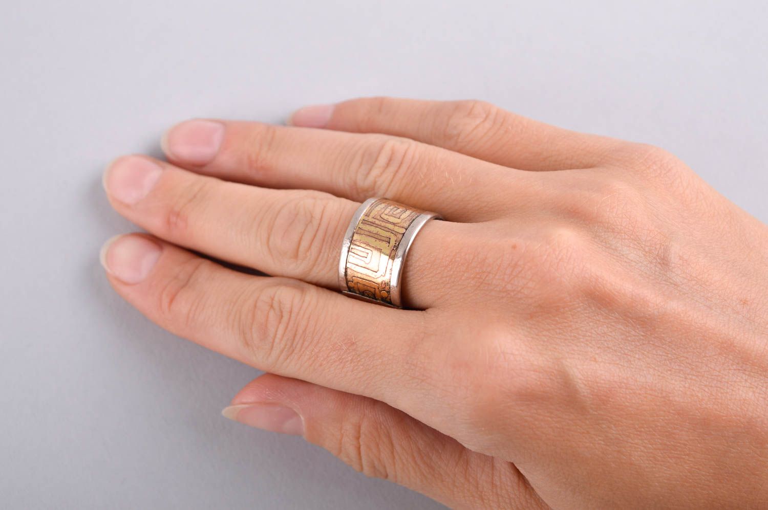 Кольцо ручной работы кольцо из мельхиора оригинальное металлическое украшение фото 5