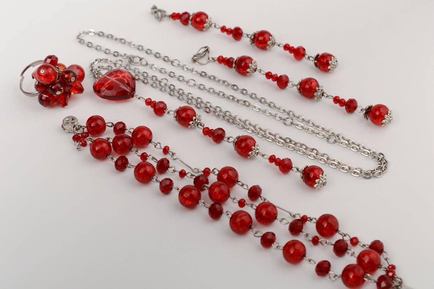 Set of handmade red Czech crystal beaded jewelry bracelet ring and earrings photo 1