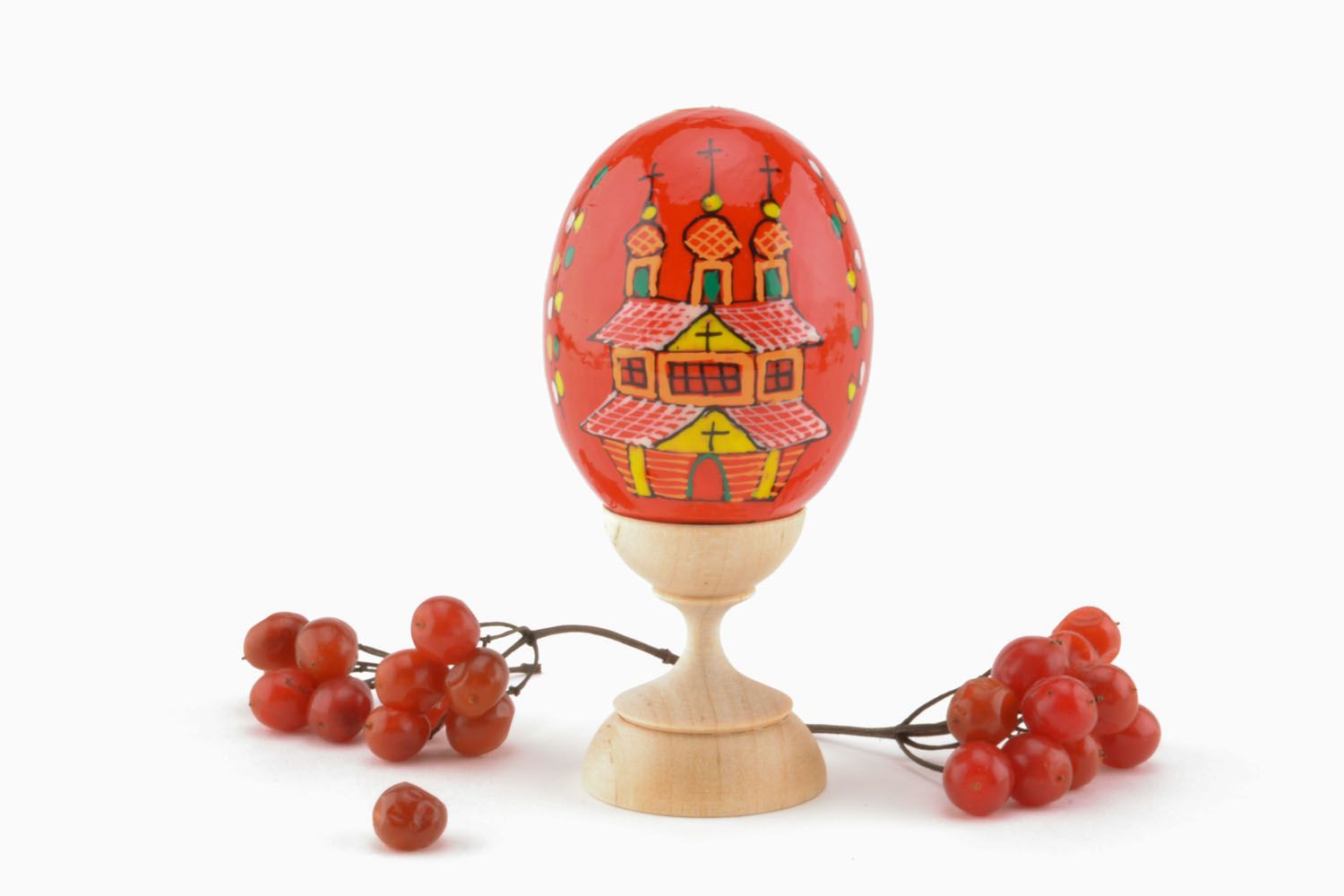 Huevo de Pascua de madera rojo foto 1