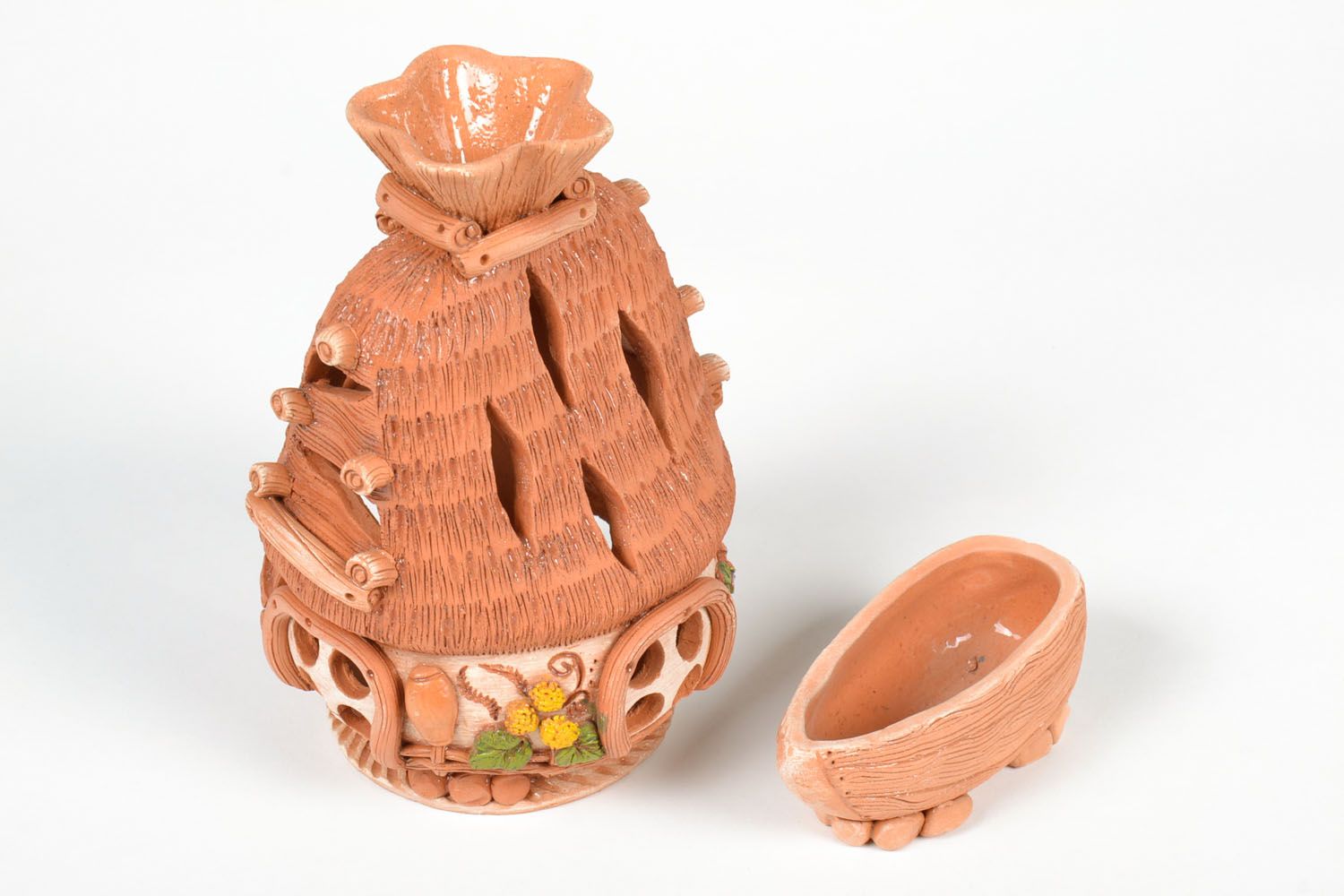 Red clay one tea light village house candle holder in folk style 7,87 inches, 1,55 lb photo 3