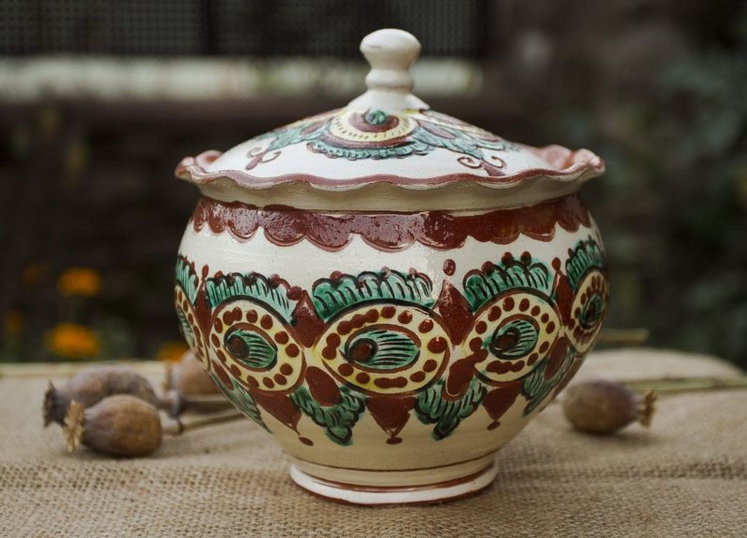 Ceramic sugar-bowl made in ethnic style photo 1