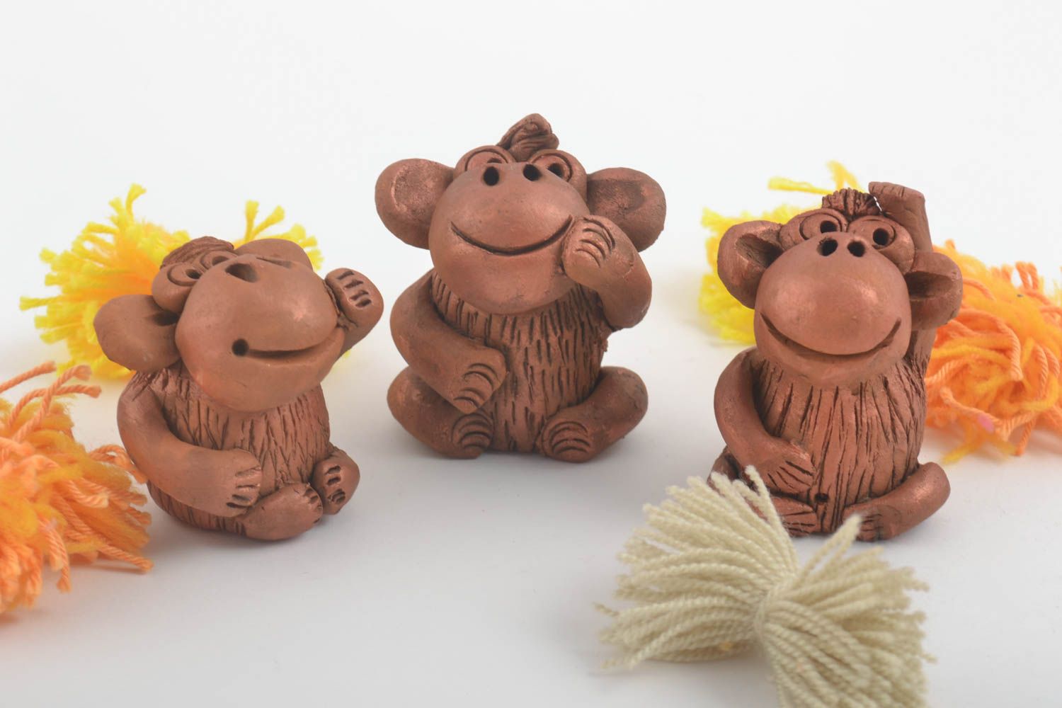 Statuette scimmia in argilla fatte a mano figurine decorative in ceramica 
 foto 1