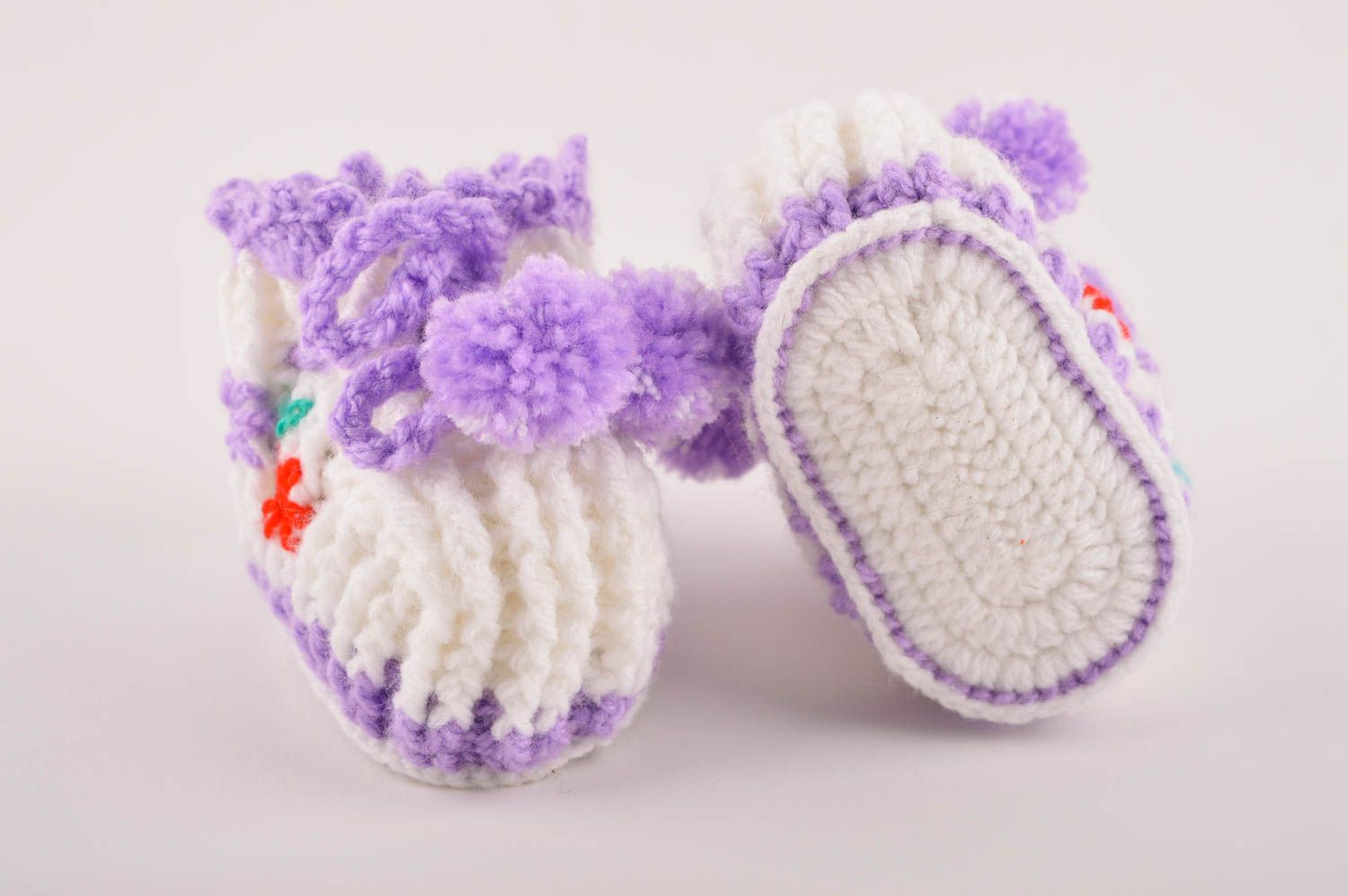 Handmade baby booties crochet baby shoes baby socks home shoes for kids photo 3