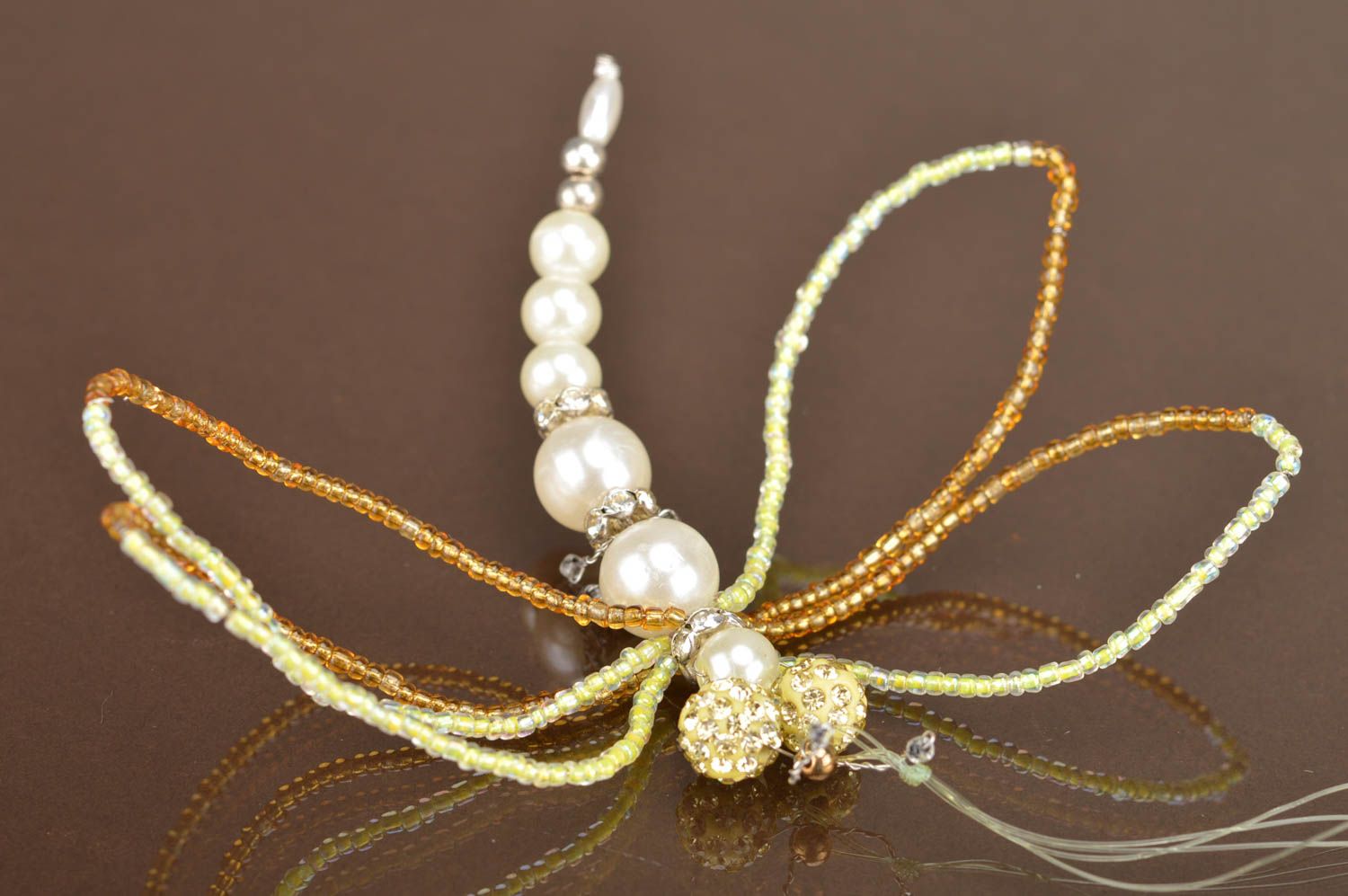 Libellule à suspendre en perles de rocaille faite main originale jolie photo 1