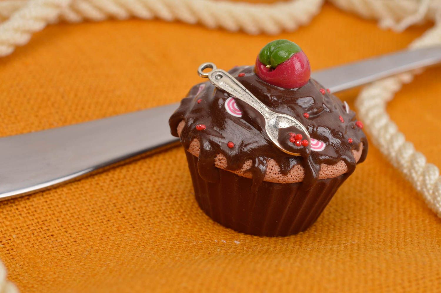 Cupcake artificiel fait main Décoration couverts sur cuillère Déco cuisine photo 1