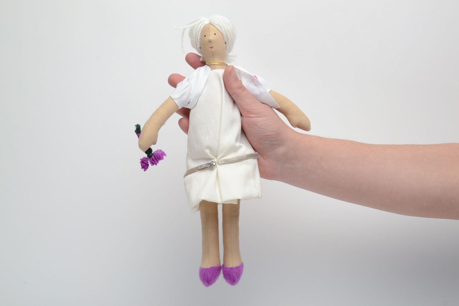 Handgemachte Puppe aus Stoff Arzt foto 5