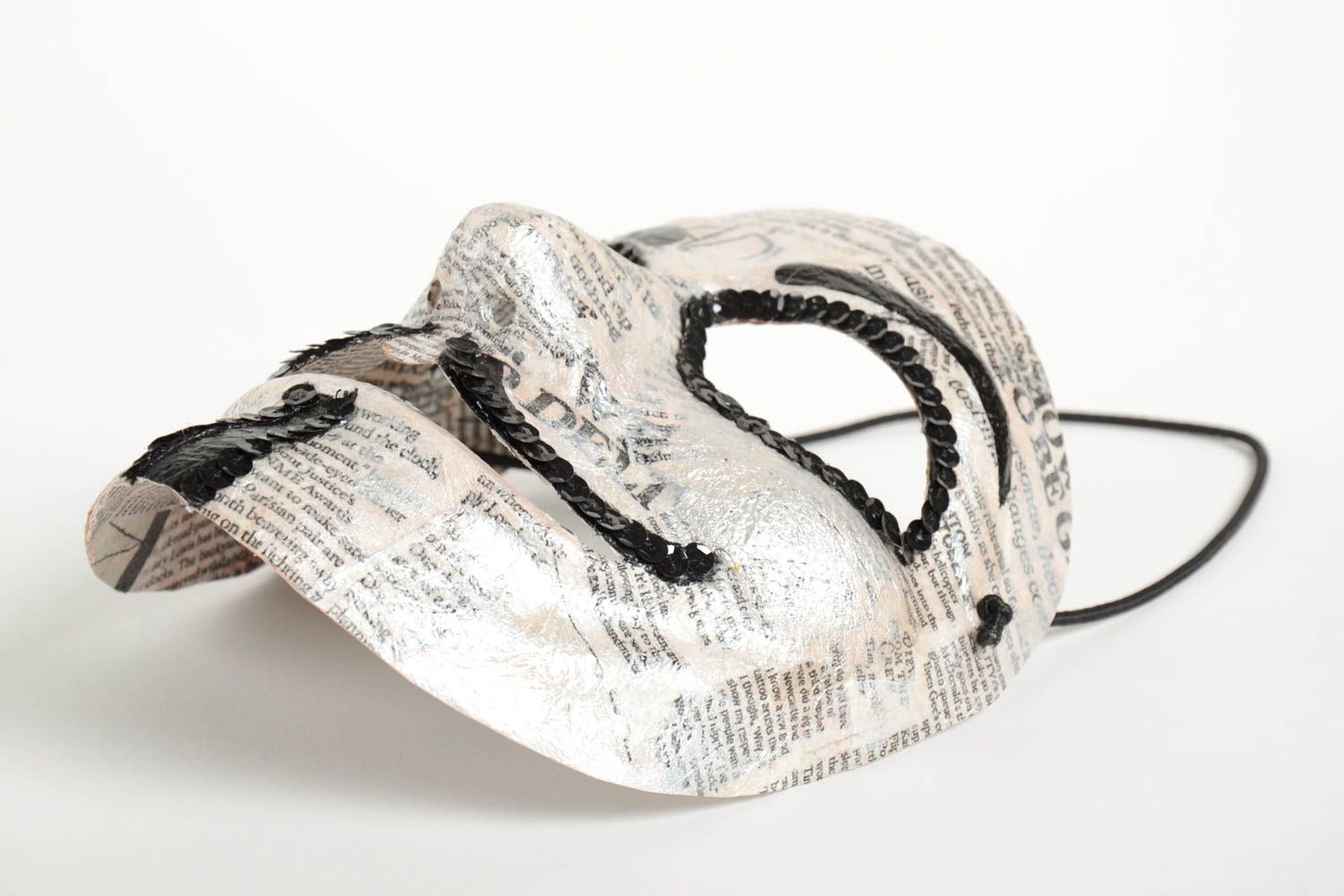 Máscara de papel mache hecha a mano accesorio masculino idea para carnaval  foto 4