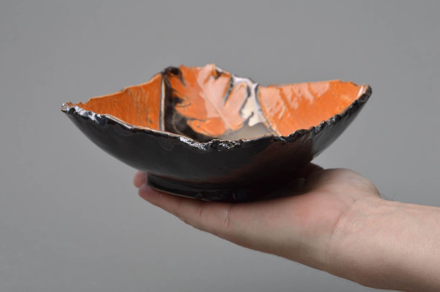 Beautiful handmade square porcelain bowl painted with glaze Oak photo 4