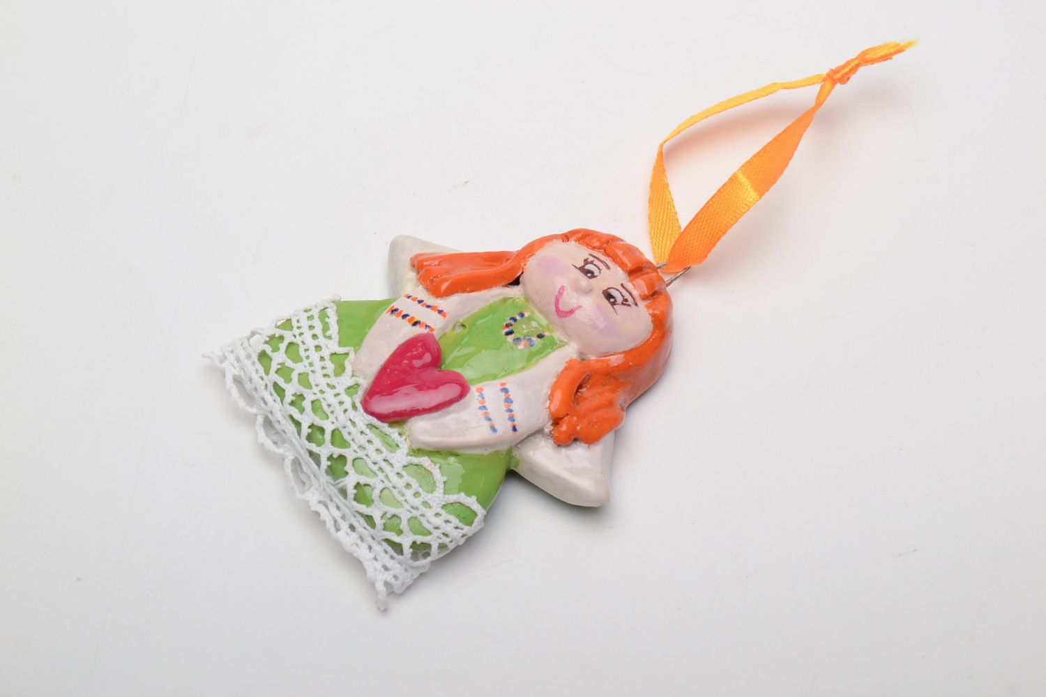 Salty dough interior pendant Angel with Heart photo 2