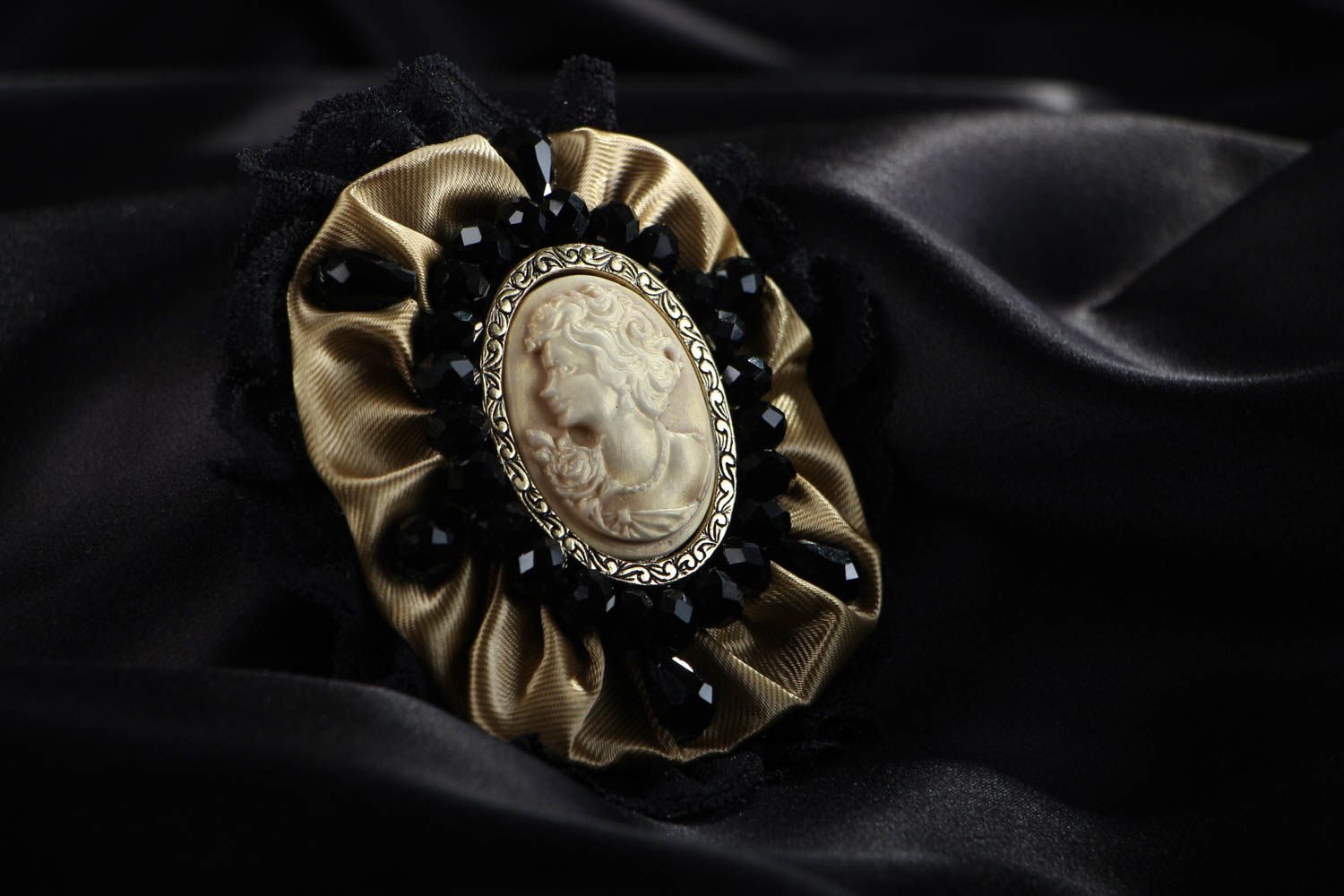Homemade brooch in vintage style photo 4