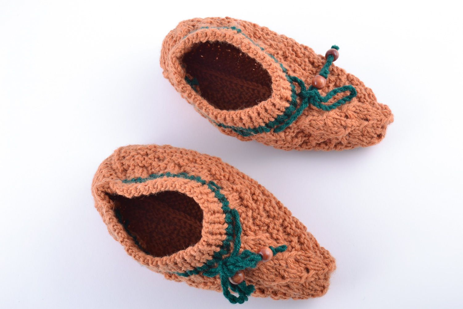 Light brown handmade warm knitted slippers with ties photo 2