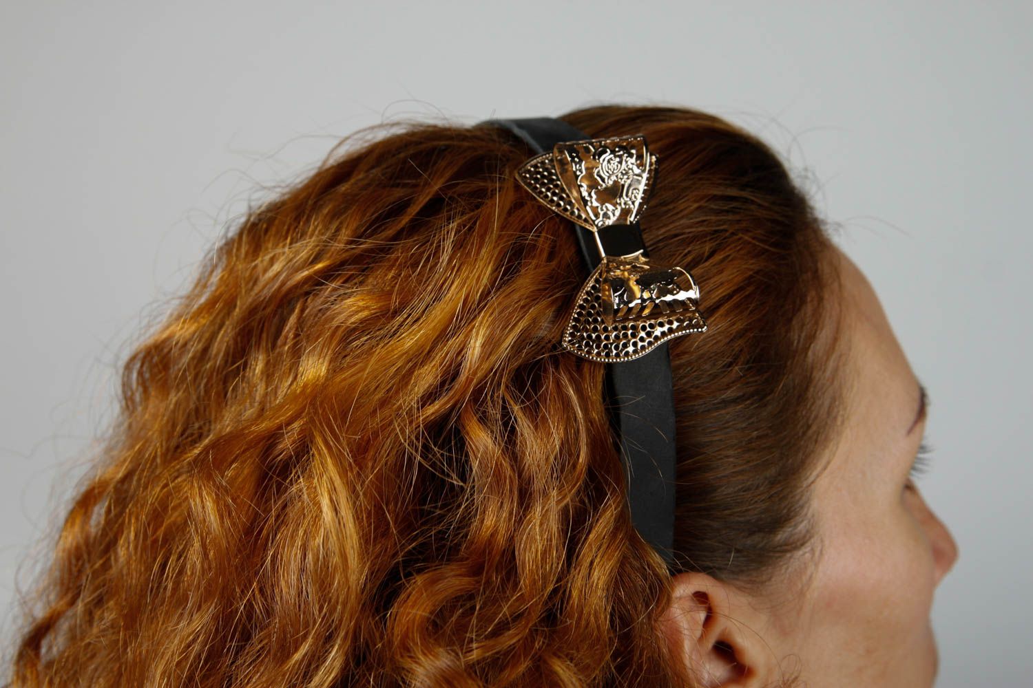 Handmade Geschenk für Mädchen Haar Reif Kopf Schmuck mit goldfarbener Schleife  foto 2