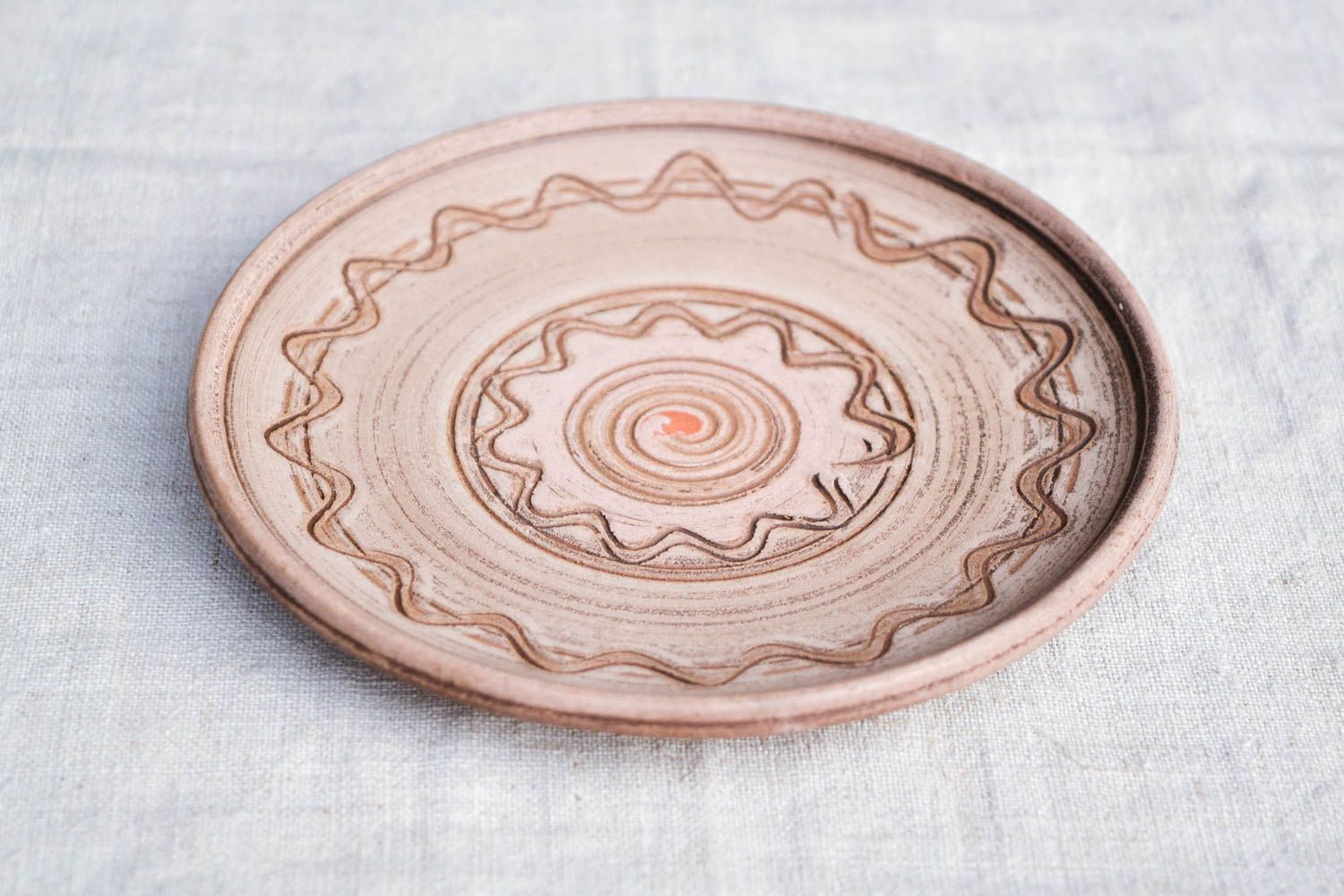 Расписная тарелка глиняная посуда хенд мейд керамическая тарелка авторская фото 4
