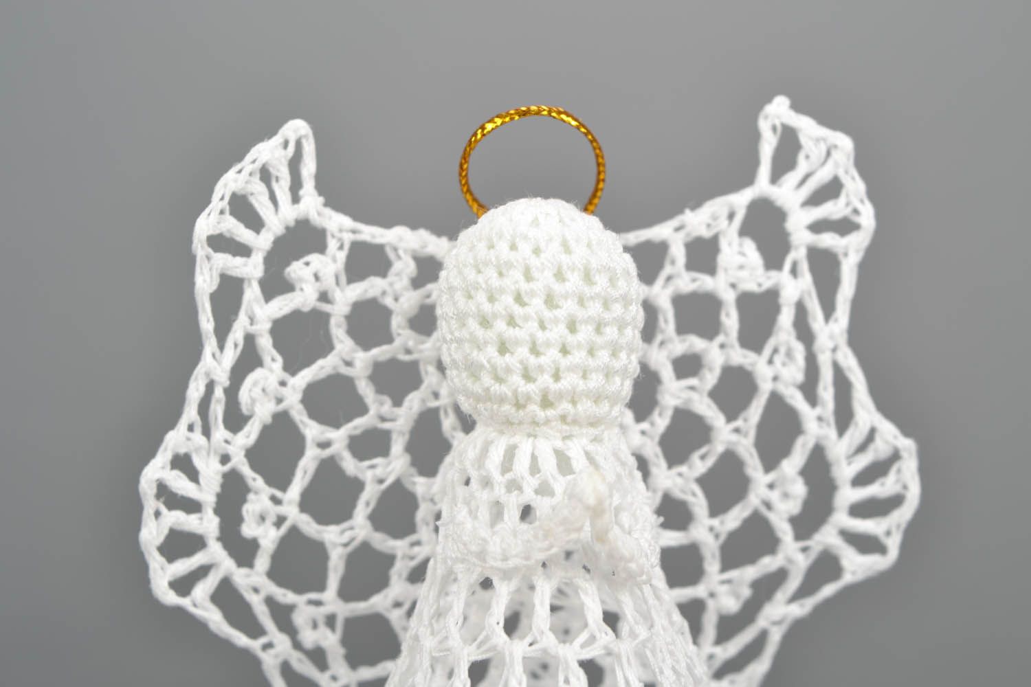 Figurine ange au crochet blanc ajouré photo 2