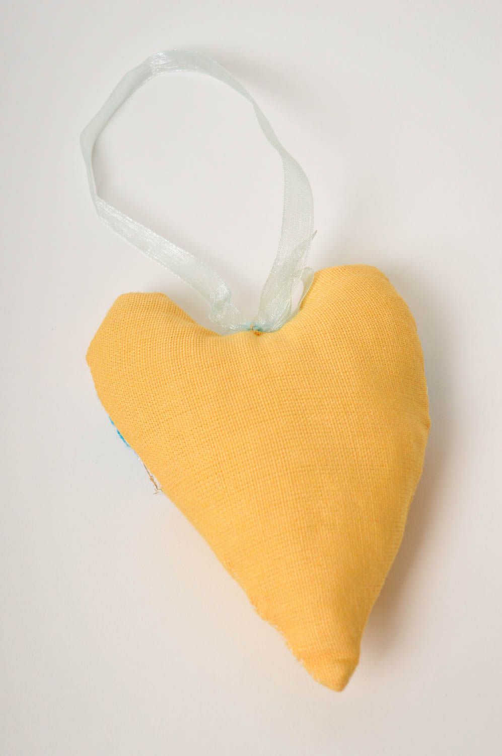 Coeur doux fait main Suspension décorative originale jaune en tissu Idée déco photo 3