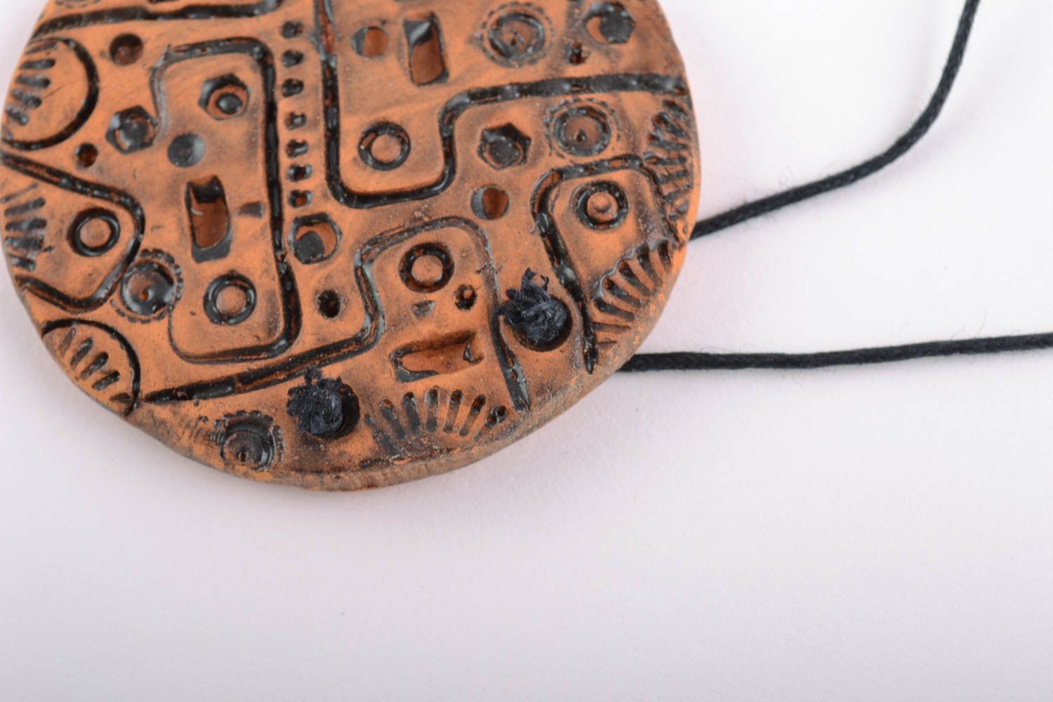 Handmade ethnic ceramic round pendant necklace with relief ornaments for women photo 4