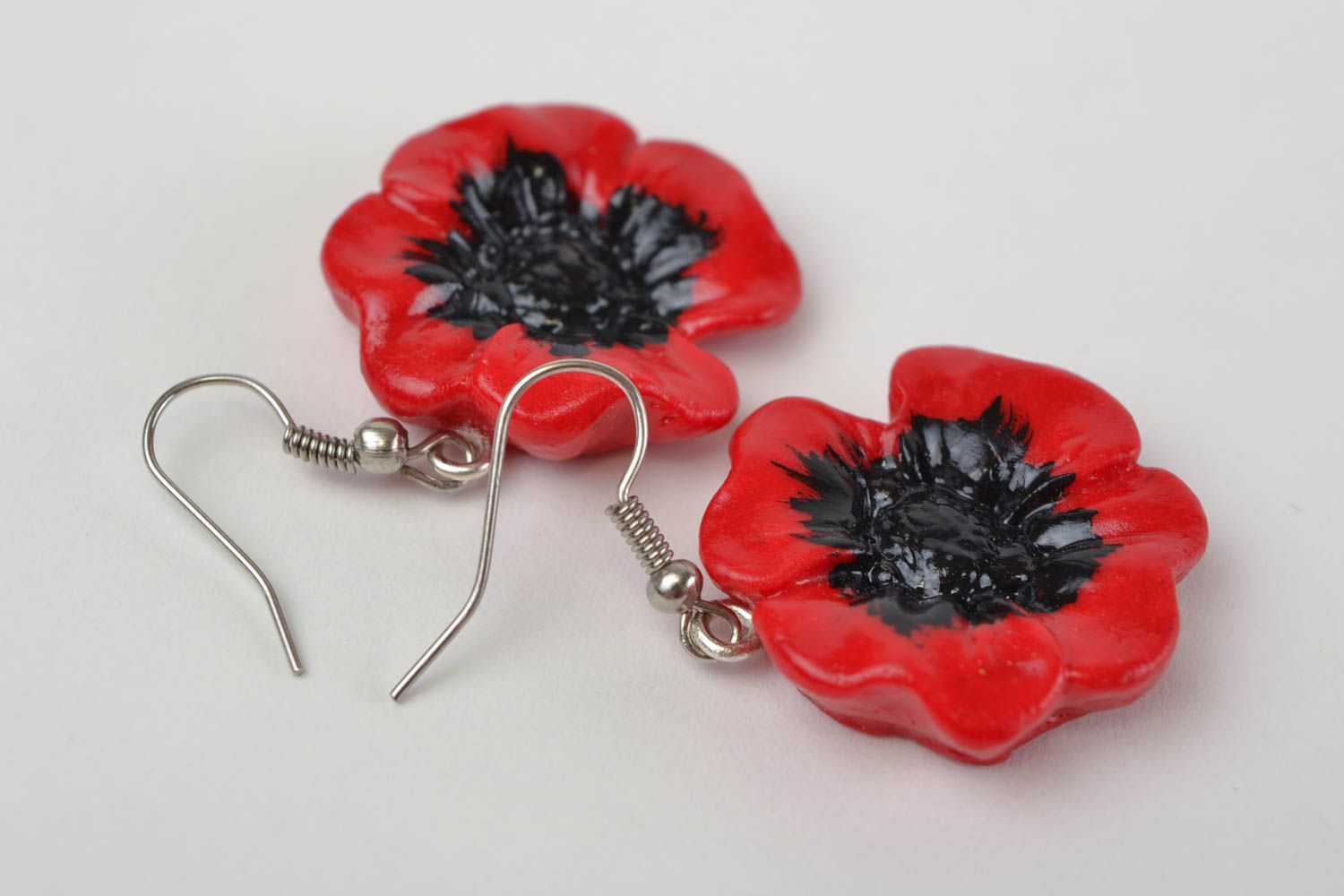 Beautiful handmade designer polymer clay flower earrings Red Poppies photo 4