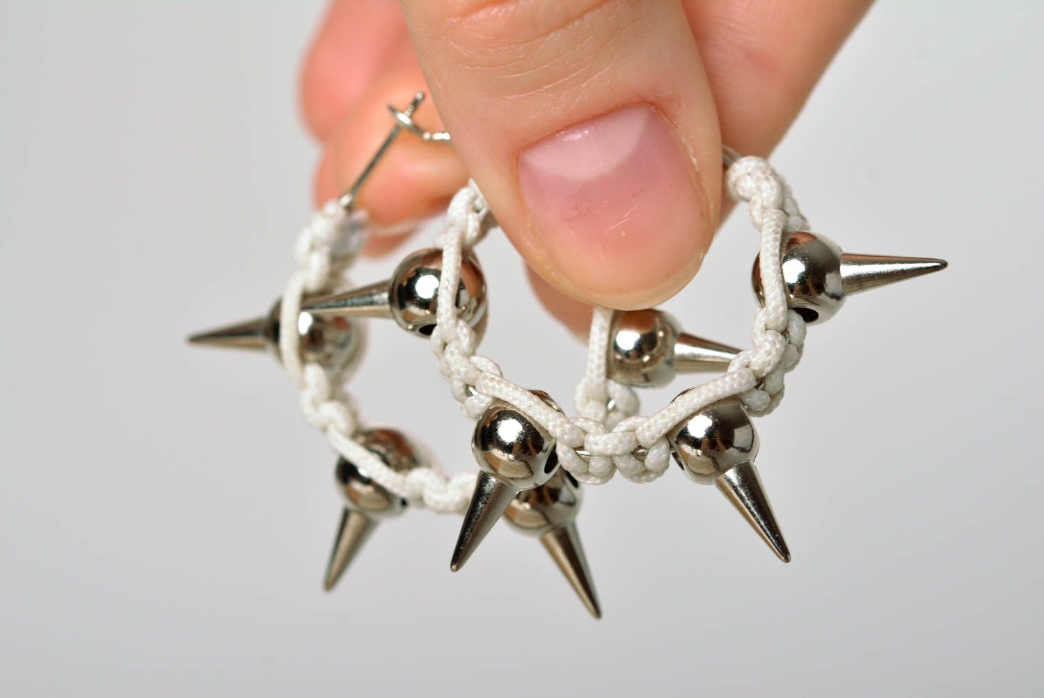 Set of macrame jewelry stylish earrings macrame necklace with spikes for girl photo 4