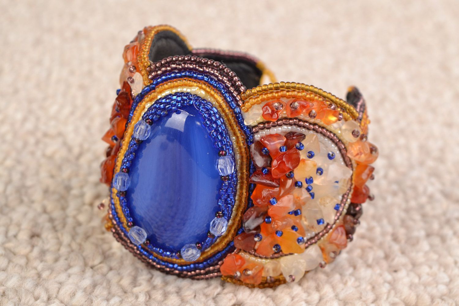 Handgemachtes braunes Armband mit Glasperlen und echten Steinen blau Geschenk foto 5
