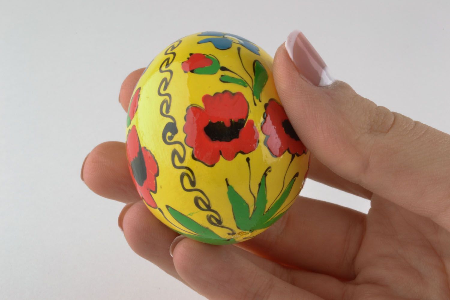 Huevo de Pascua decorativo pintado foto 5