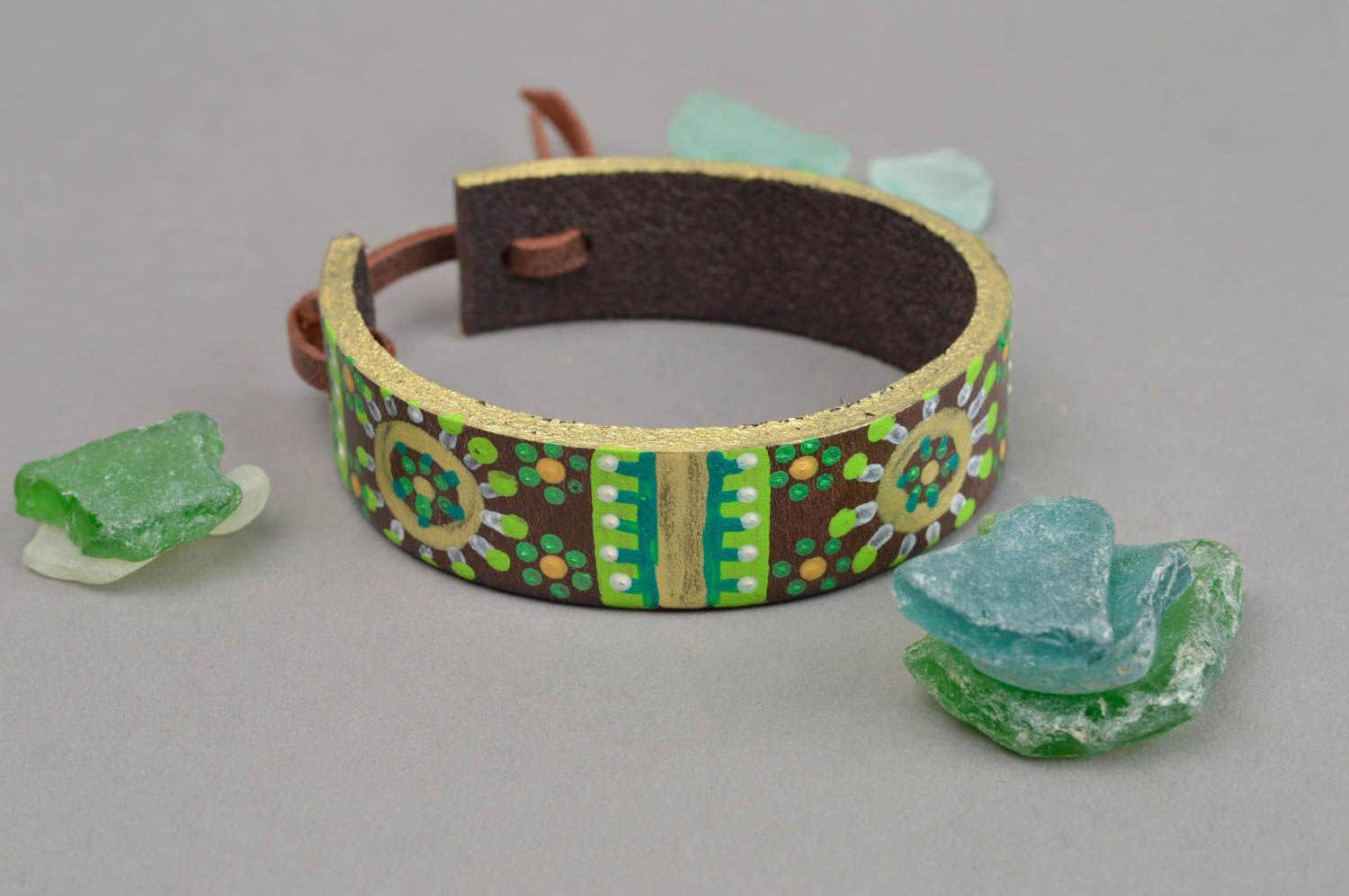 Brazalete artesanal para mujer pulsera de cuero hecha a mano regalo original foto 1
