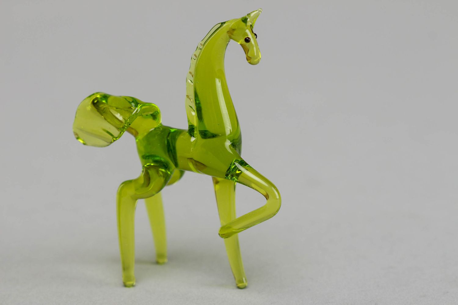Handmade kleine Statuette aus Glas in Lampwork Technik Pferd foto 1