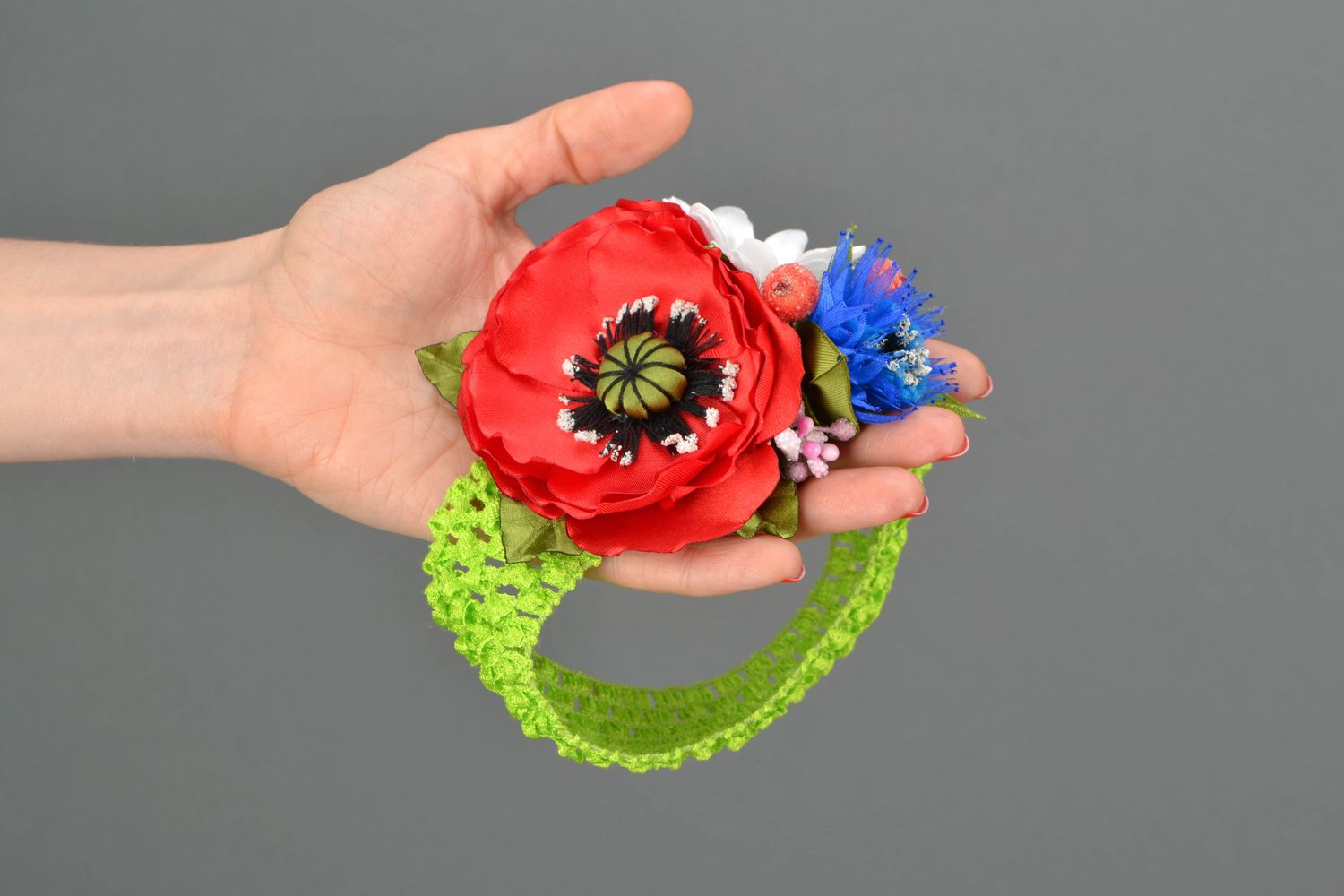 Handgemachtes Haarband mit Blumen foto 2