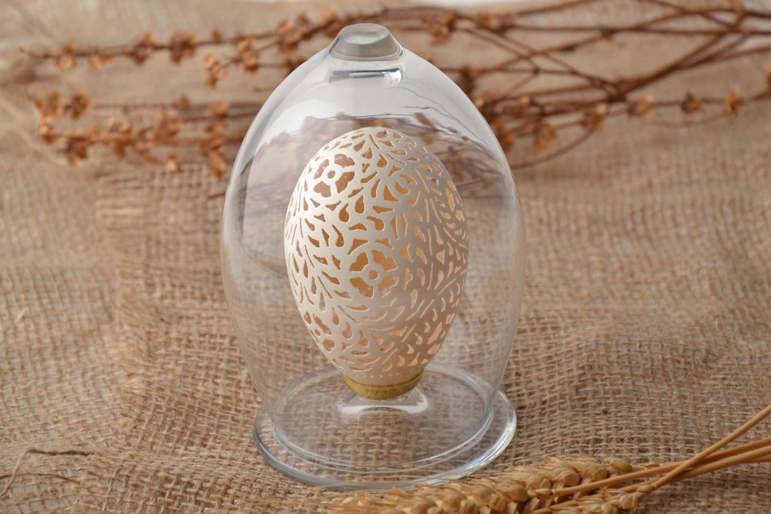 Engraved lacy goose egg photo 1
