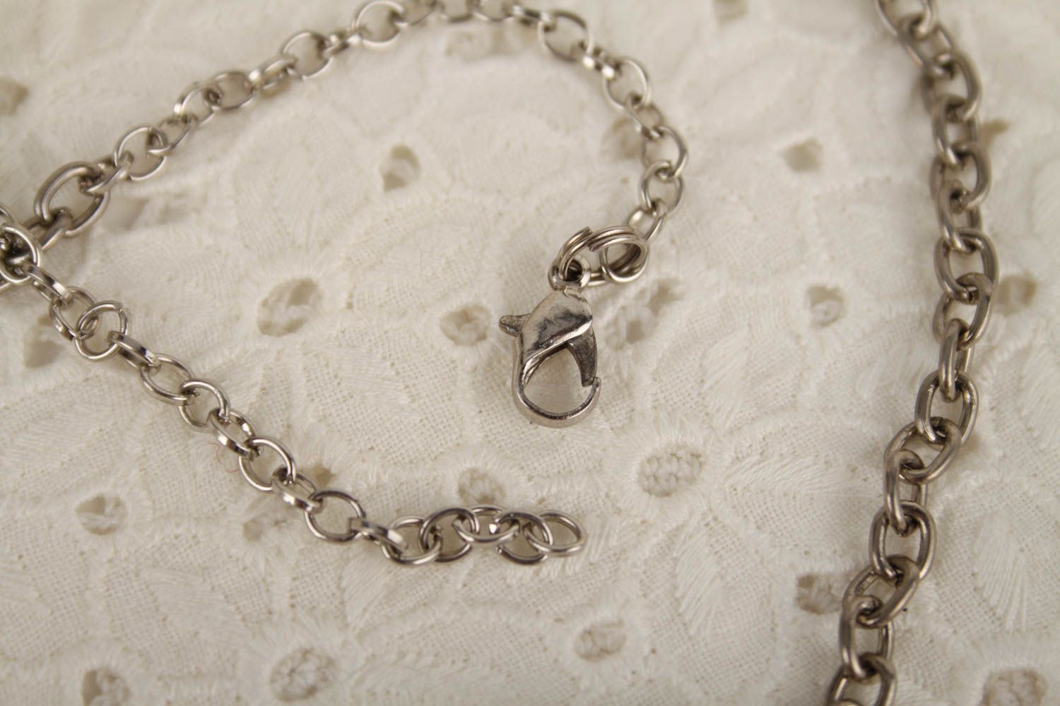 Beautiful handmade neck pendant metal pendant necklace accessories for girls photo 3
