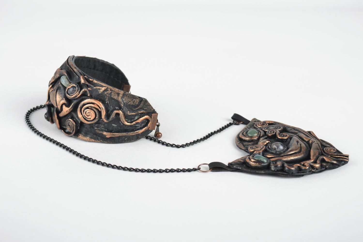 Accesorios de moda artesanales pulsera original y colgante hecho a mano foto 5