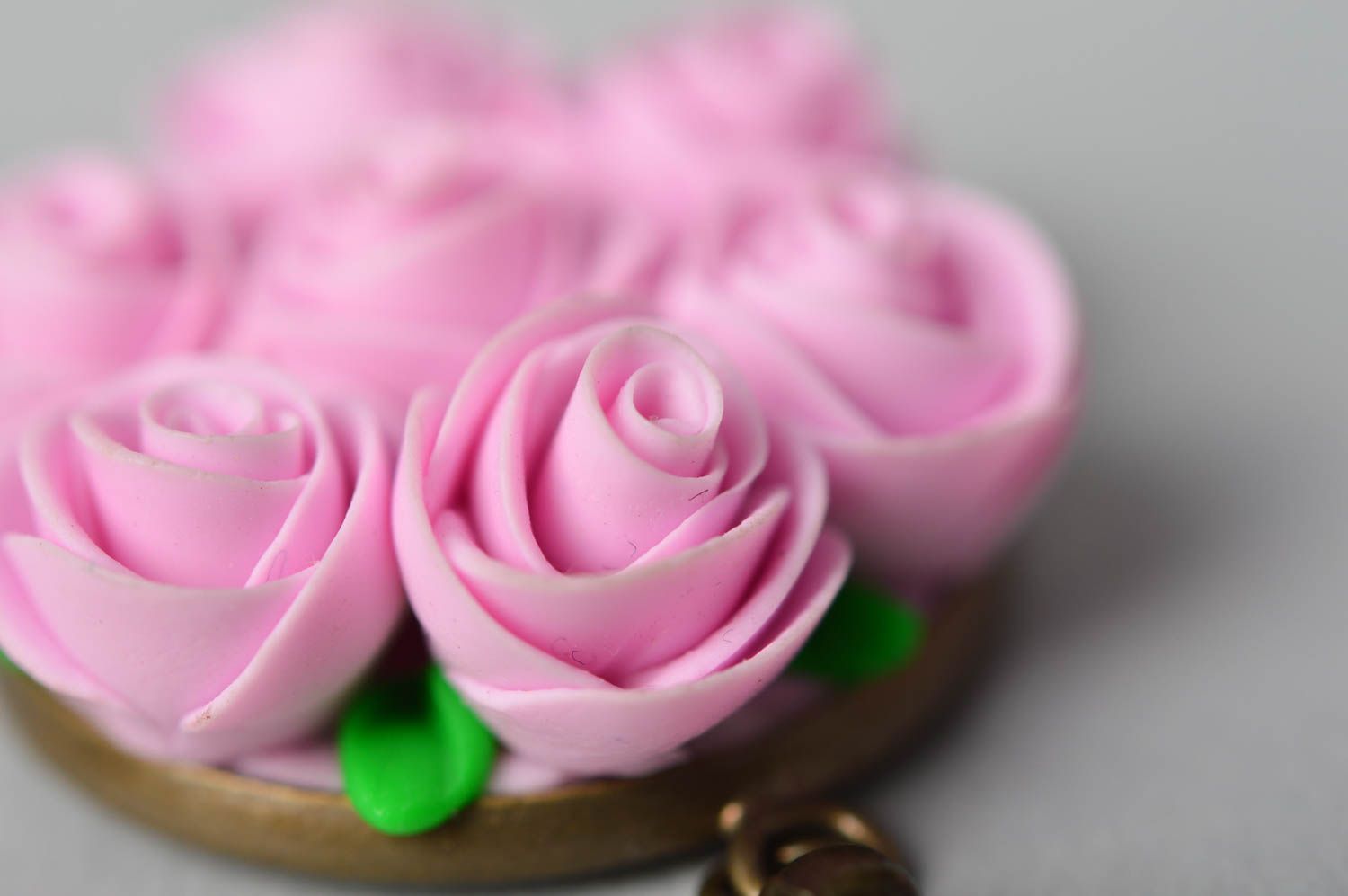 Boucles d'oreilles fleurs Bijou fait main roses pâte polymère Cadeau femme photo 5