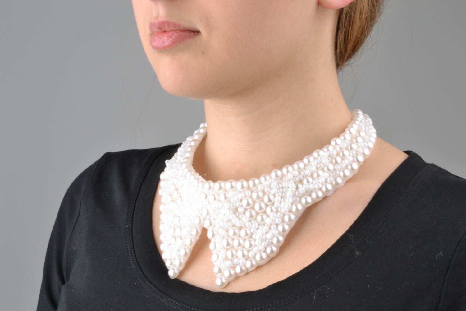 Collar with ties photo 1