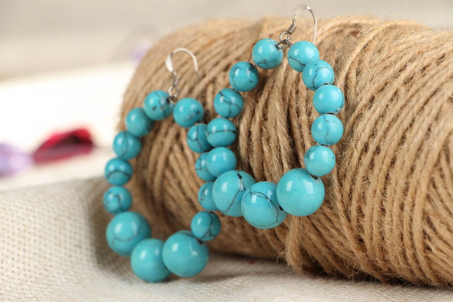Round earrings with turquoise photo 3