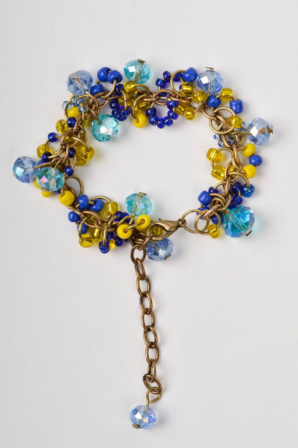 Браслет ручной работы украшение из бисера яркий браслет на руку сине-желтый фото 5