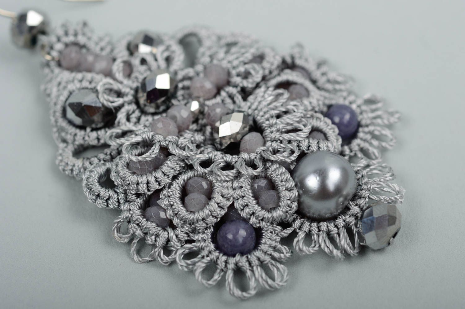 Beautiful handmade beaded earrings woven lace earrings fashion accessories photo 4