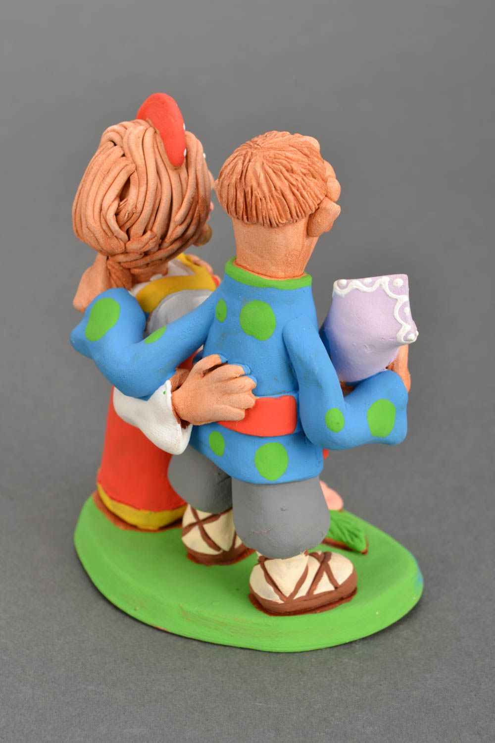 Handmade Figurine aus Ton Junge Familie foto 4