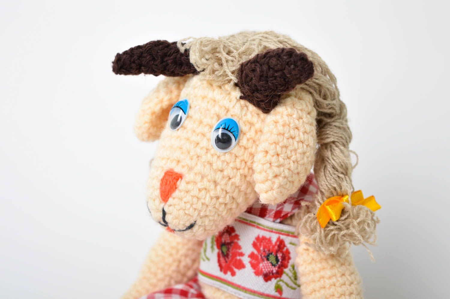 Peluche chèvre fait main Jouet pour enfant tricot design Cadeau enfant photo 3