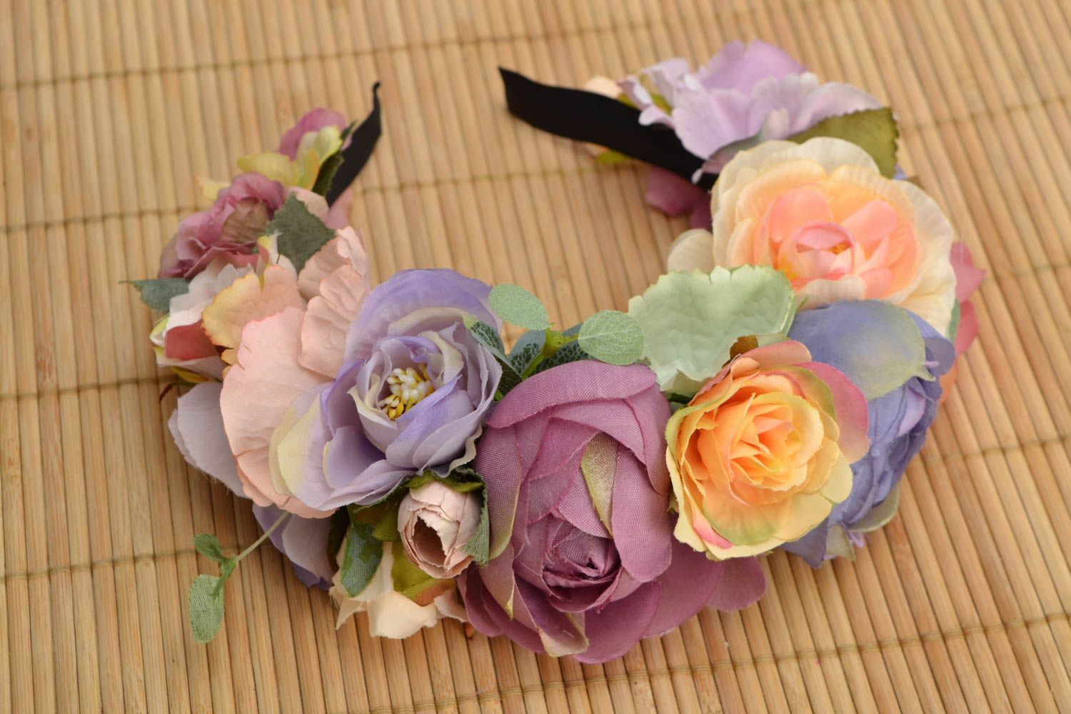 Handmade floral headband photo 1