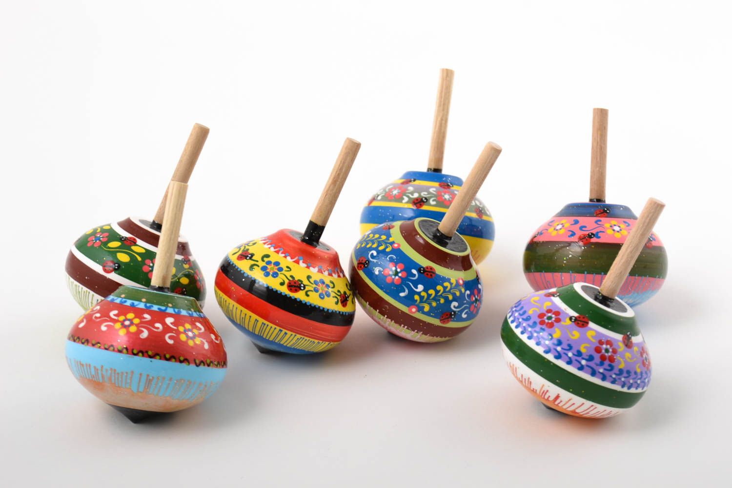 Trompos de madera artesanales juguetes para niños con ornamentos regalo original foto 2