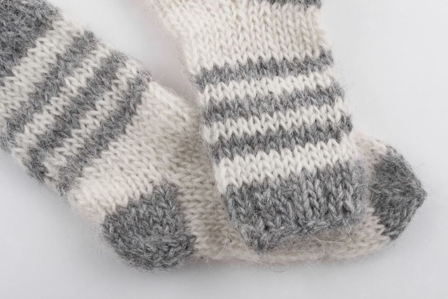 Children's woolen socks photo 3