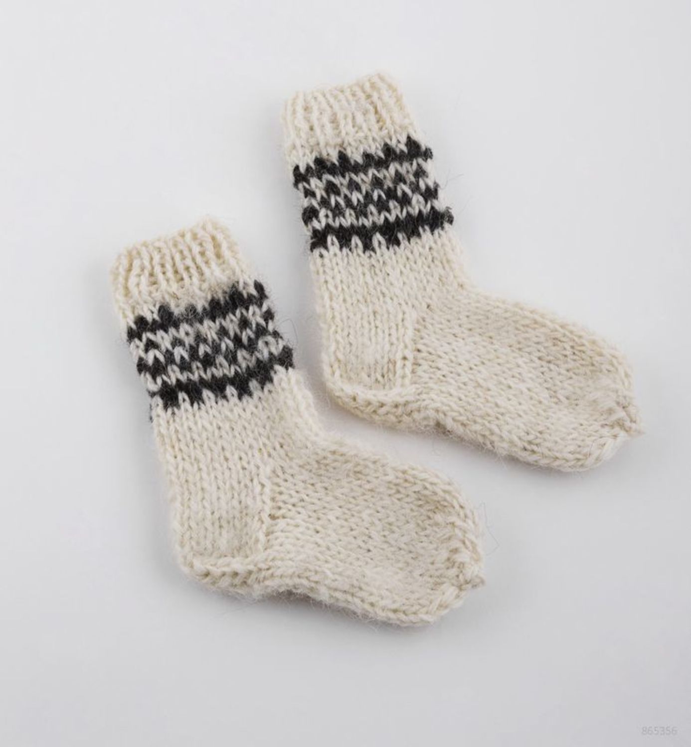 Calcetines suaves de lana para niños foto 2