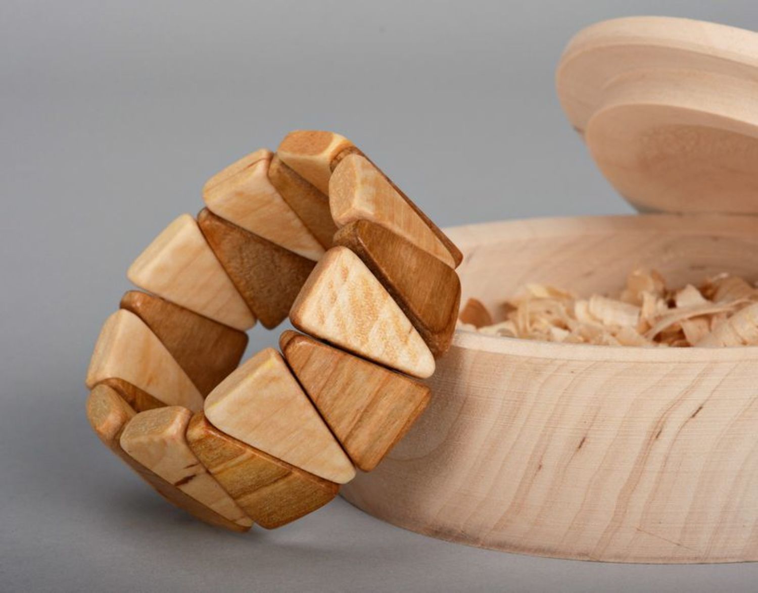 Beige walnut wood bracelet Harmony photo 1