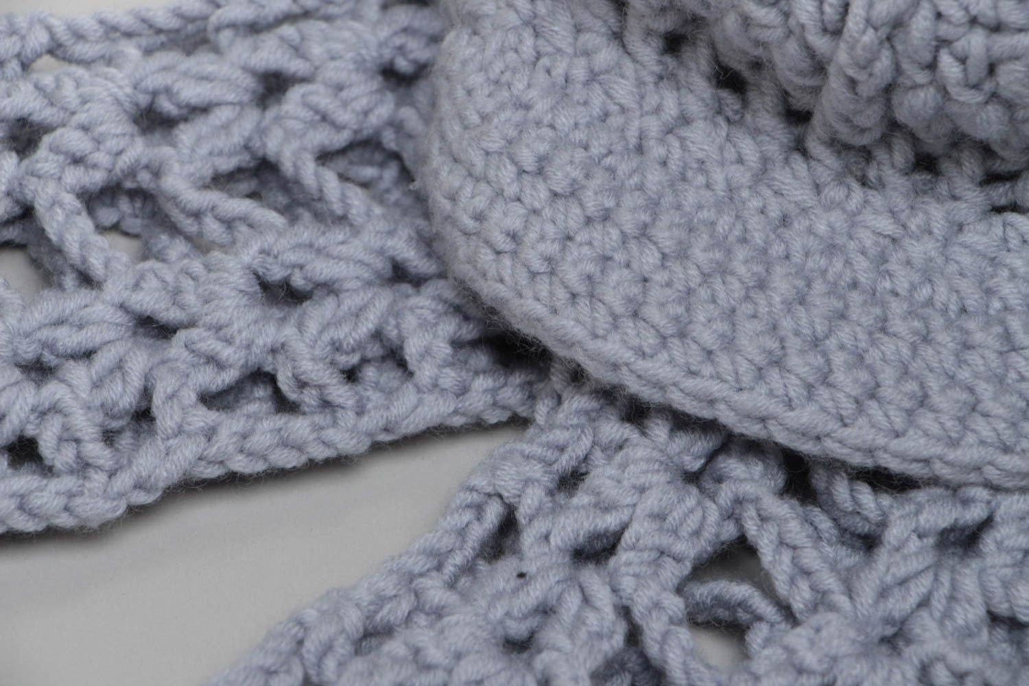 Bonnet et écharpe tricotés au crochet en laine et acrylique gris faits main photo 4