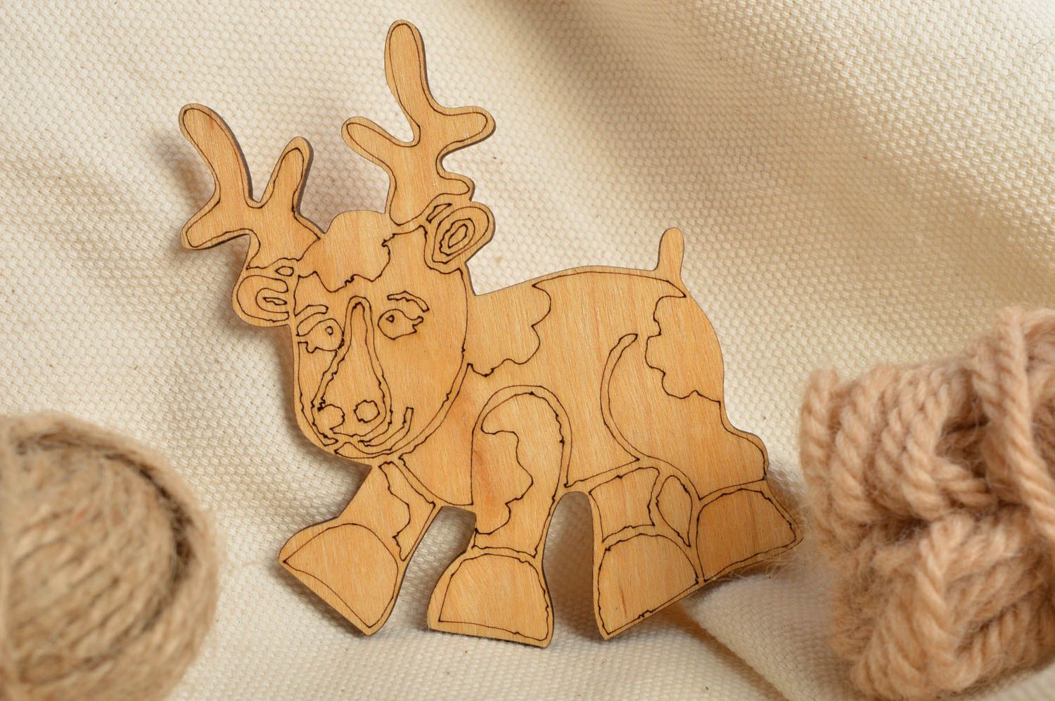 Handmade decorative blank for creative work made of plywood in the form of moose photo 1
