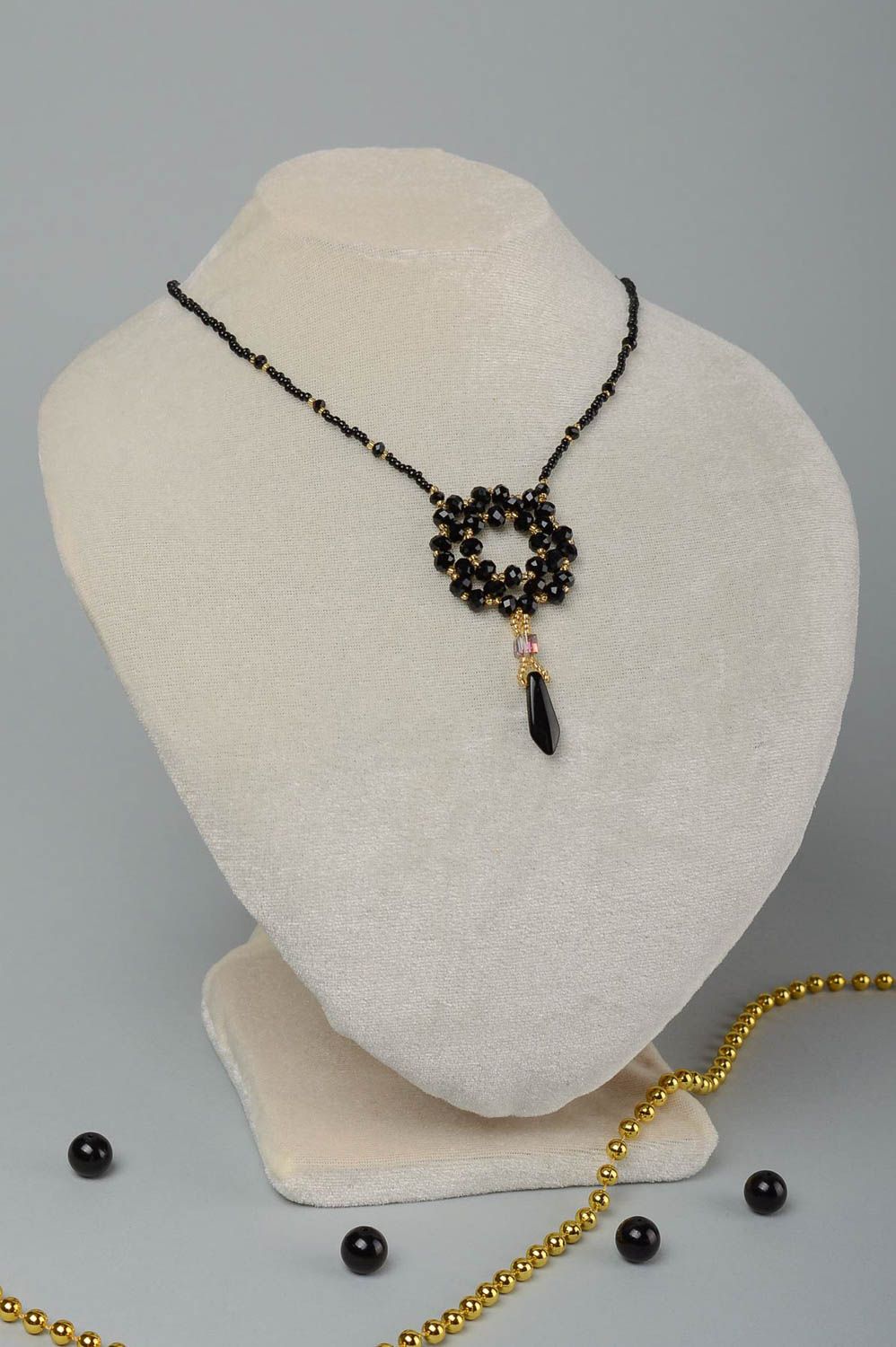 Handcraft necklace seed beads necklace designer accessories vintage bijouterie photo 1